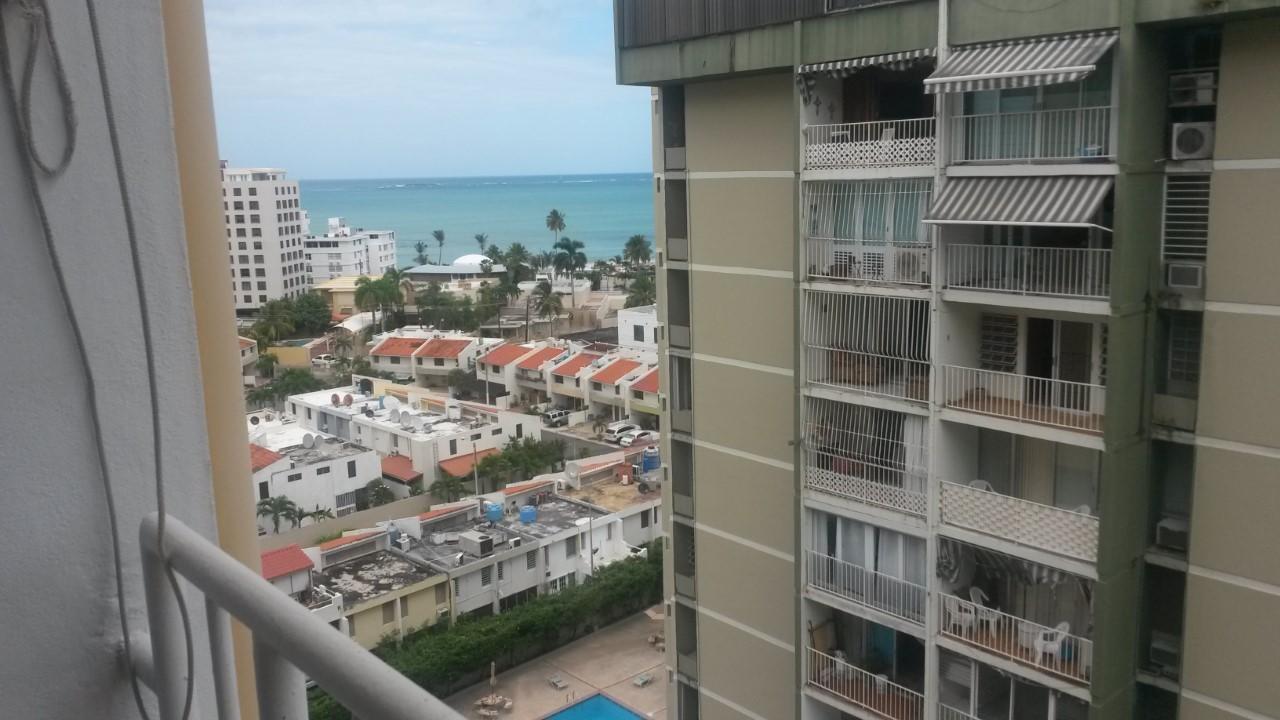 Cond. St. Tropez Appartement San Juan Buitenkant foto