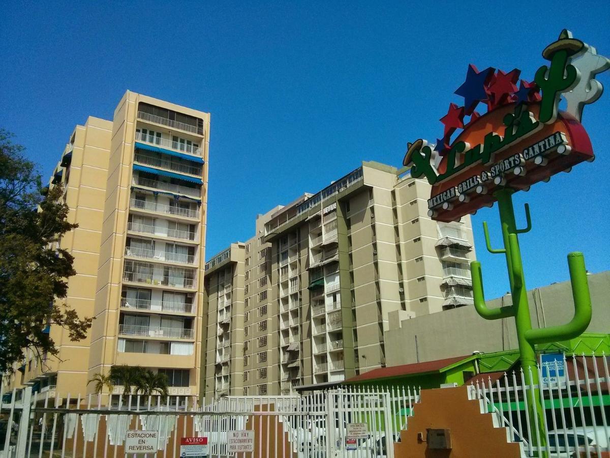 Cond. St. Tropez Appartement San Juan Buitenkant foto