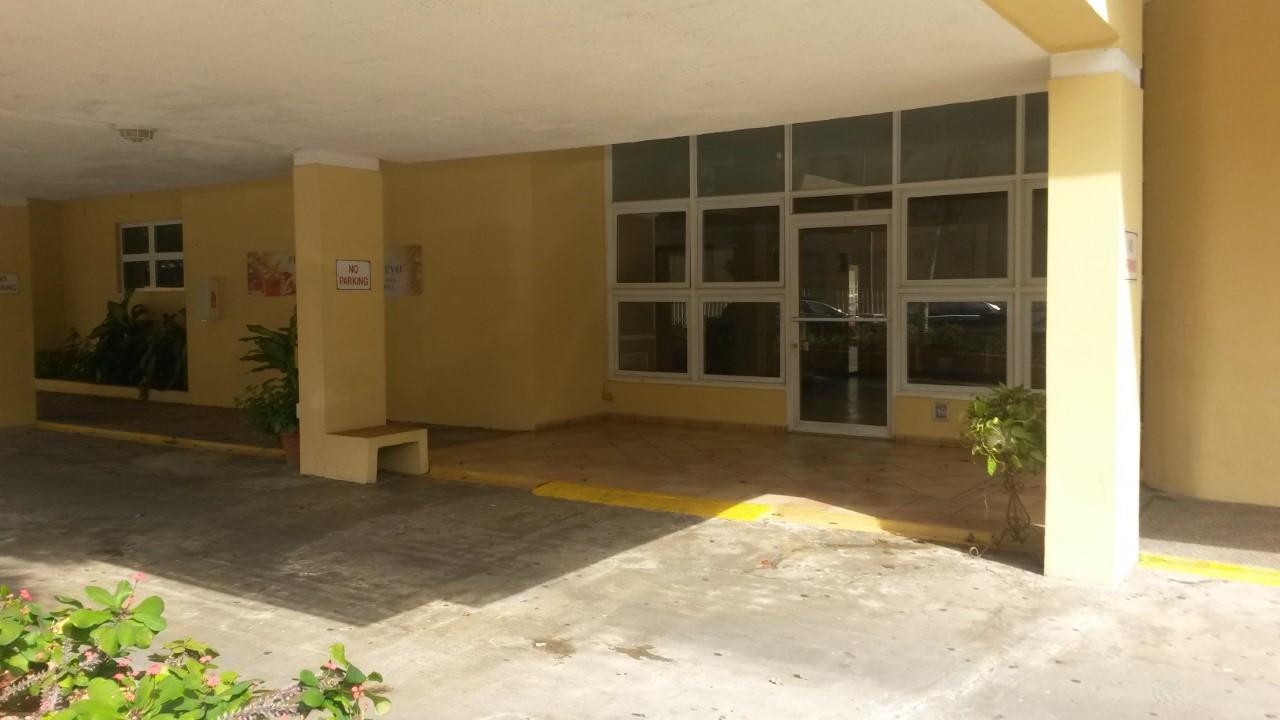 Cond. St. Tropez Appartement San Juan Buitenkant foto